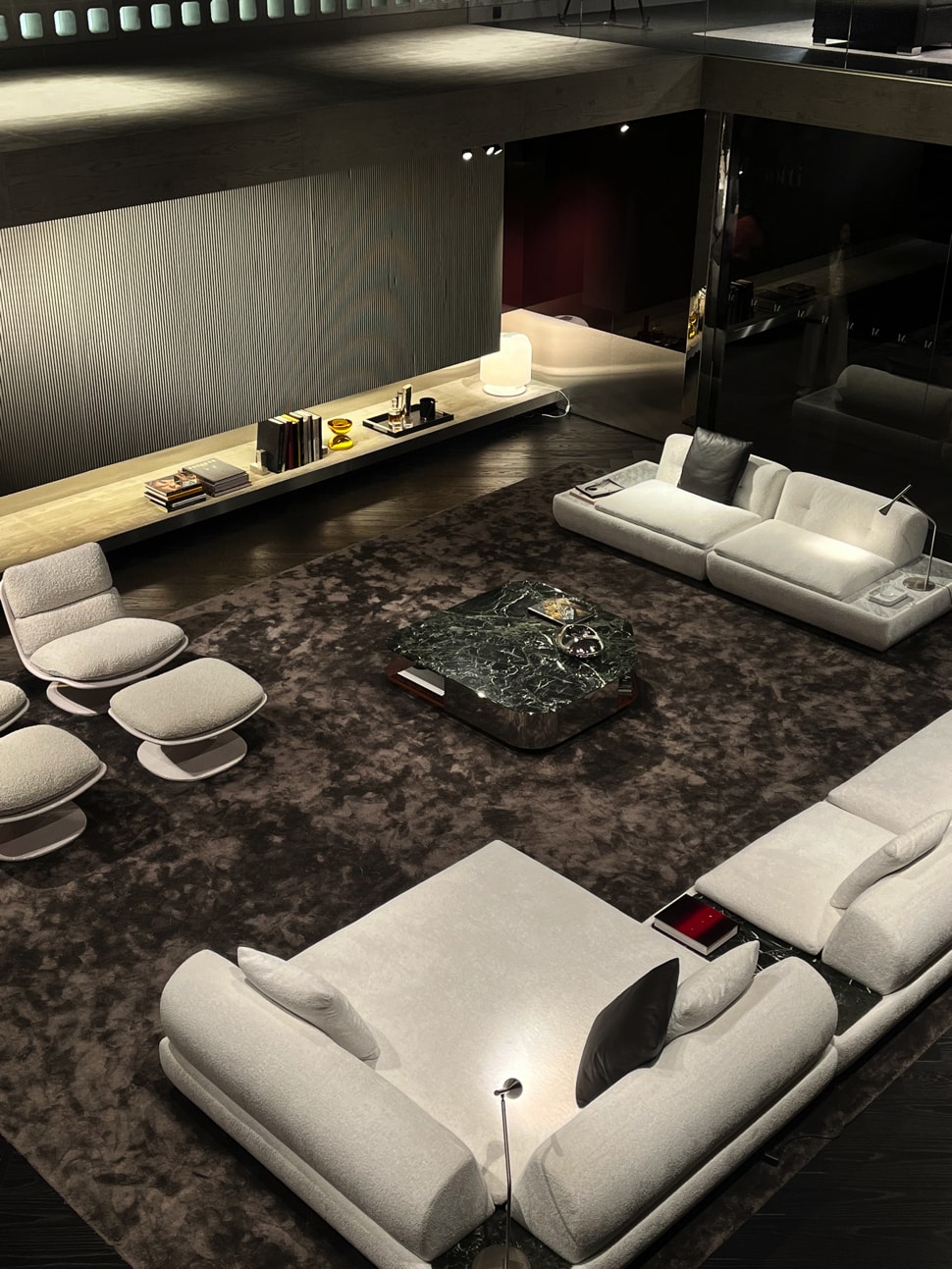 Minotti-Sagaseta-2